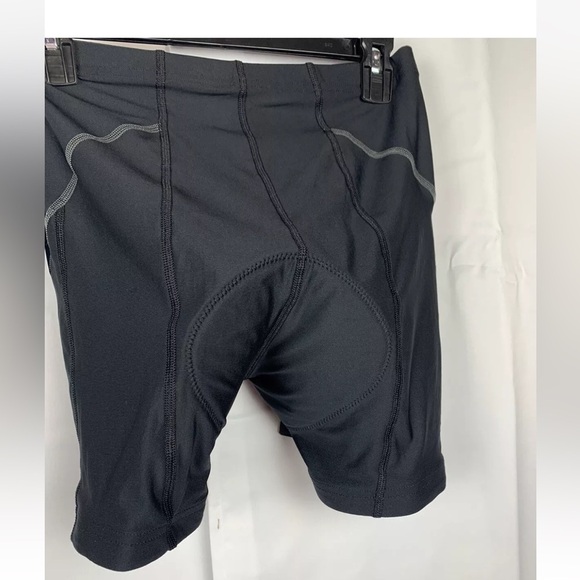 Quest Womens Padded Black Compression Cycling Bike Shirts Size M NWT - Picture 2 of 4